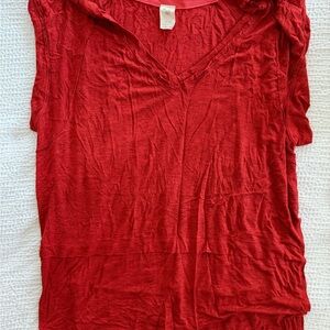 We The Free Red V-Neck Short Sleeve Top